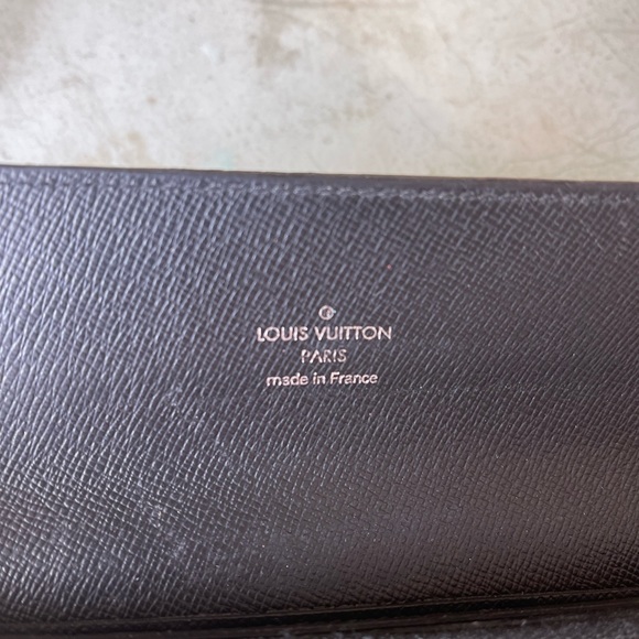 Louis Vuitton Black Taiga Leather Accordion Chain Wallet Long Flap - Picture 13 of 14